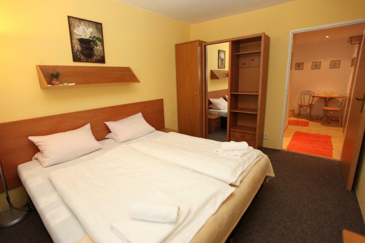 Penzion Demi Stará Lesná Buitenkant foto